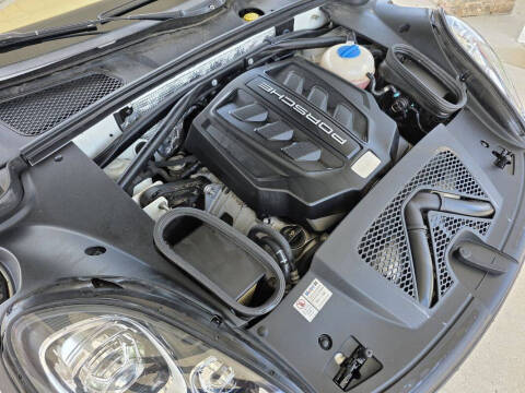 2016 Porsche Macan S