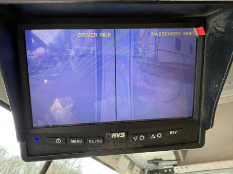 2017 Freightliner MT55 Chassis