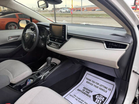 2021 Toyota Corolla LE