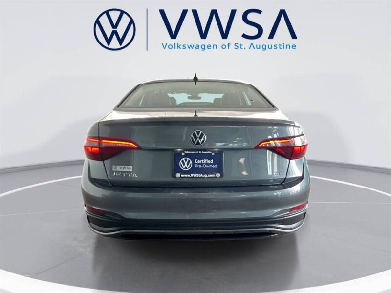 2024 Volkswagen Jetta SE