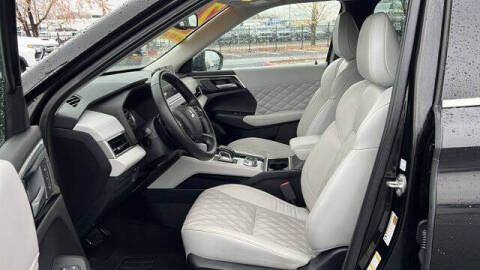 2022 Mitsubishi Outlander SEL Special Edition