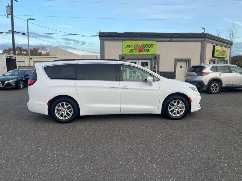 2022 Chrysler Pacifica Touring L