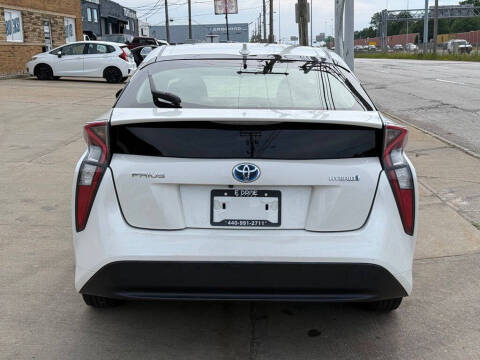 2017 Toyota Prius Three