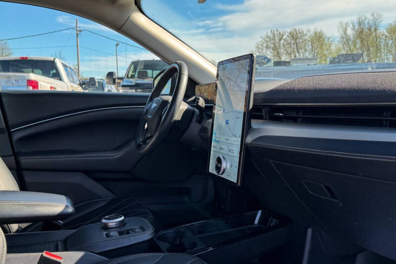 2021 Ford Mustang Mach-E Select