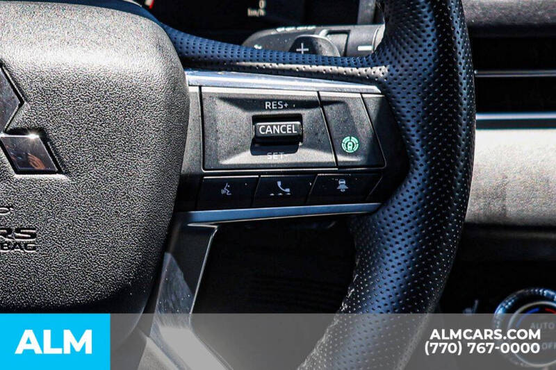 2025 Mitsubishi Outlander SEL