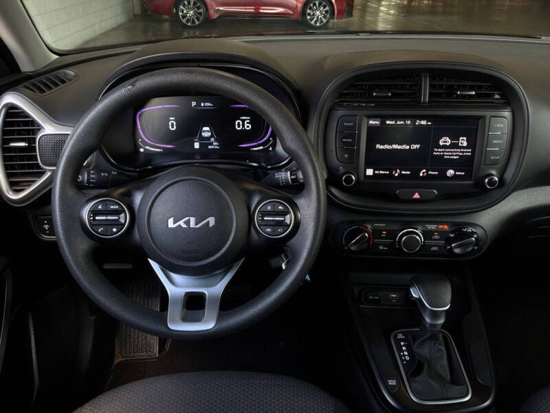 2025 Kia Soul LX