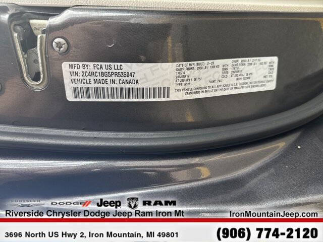 2023 Chrysler Pacifica Touring L