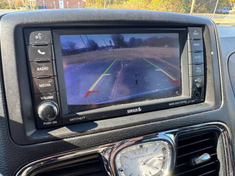2014 Chrysler Town and Country Touring