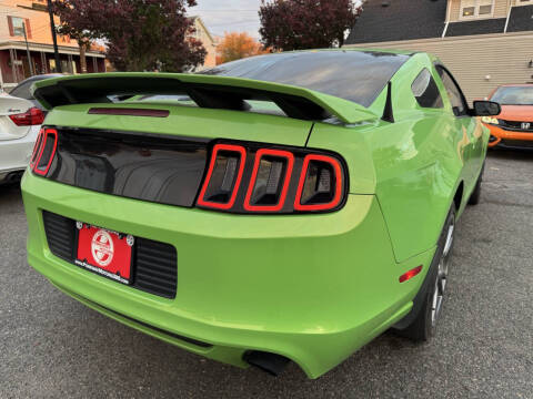 2014 Ford Mustang GT Premium