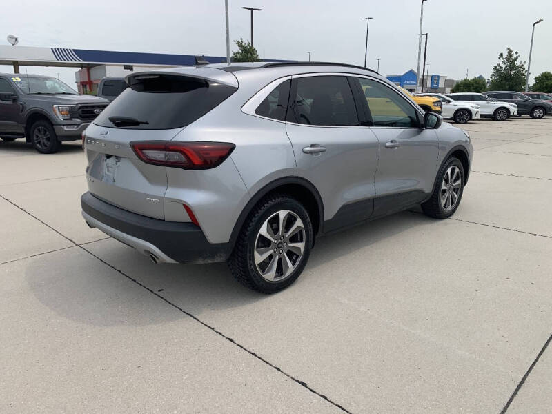 2024 Ford Escape Platinum