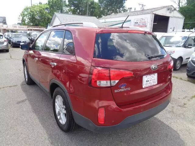 2015 Kia Sorento LX