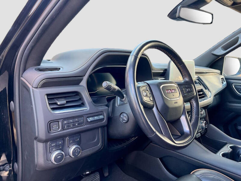 2022 GMC Yukon AT4