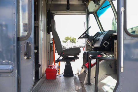 2021 Freightliner MT45 Chassis