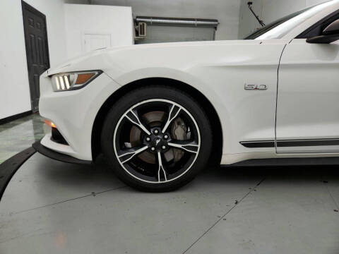 2017 Ford Mustang GT Premium