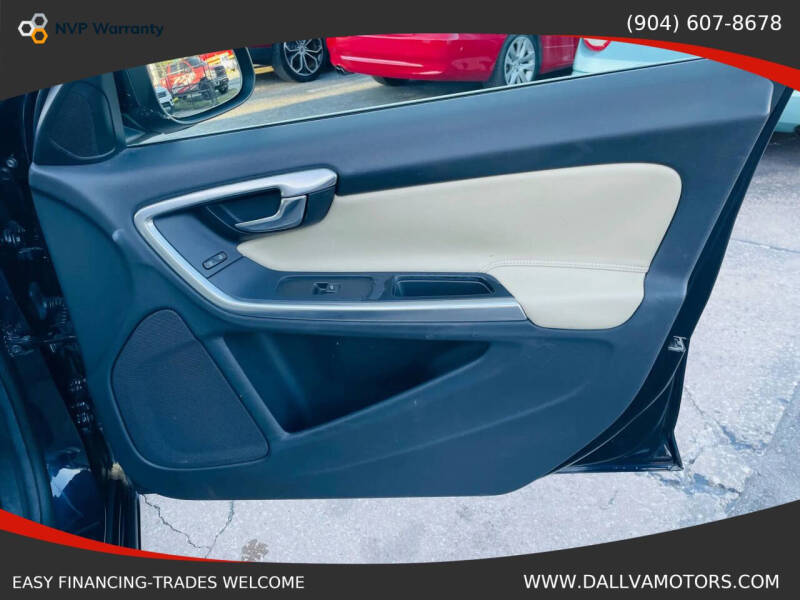 2017 Volvo V60 T5 Premier