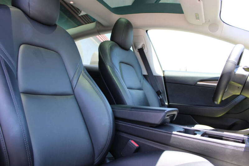 2022 Tesla Model 3 Long Range