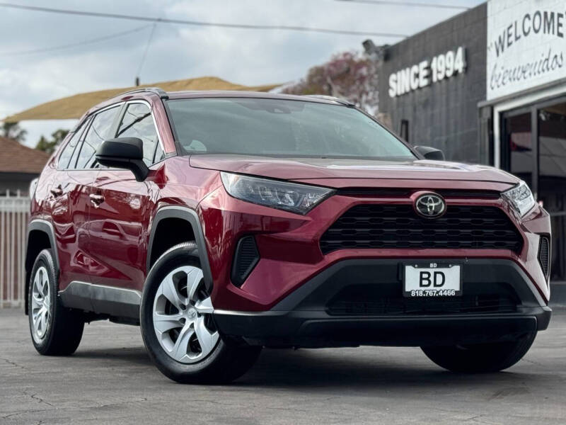 2020 Toyota RAV4 LE