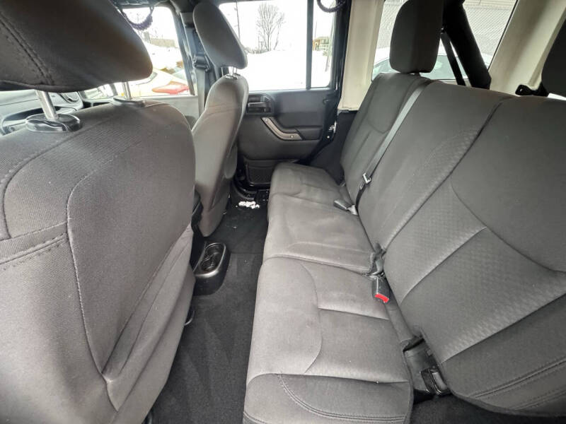 2016 Jeep Wrangler Unlimited Sport