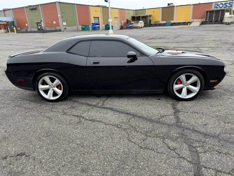 2008 Dodge Challenger SRT8