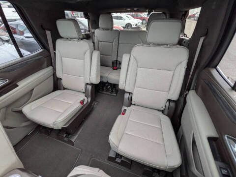 2022 GMC Yukon SLT