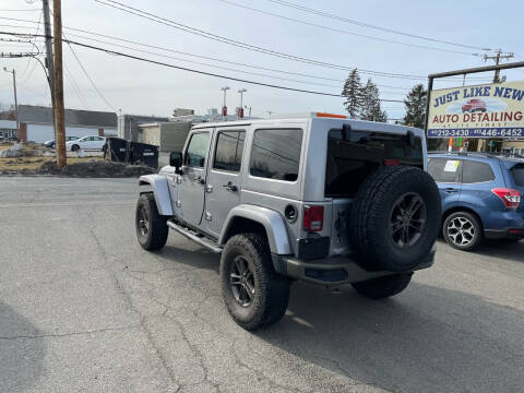 2016 Jeep Wrangler Unlimited Sahara