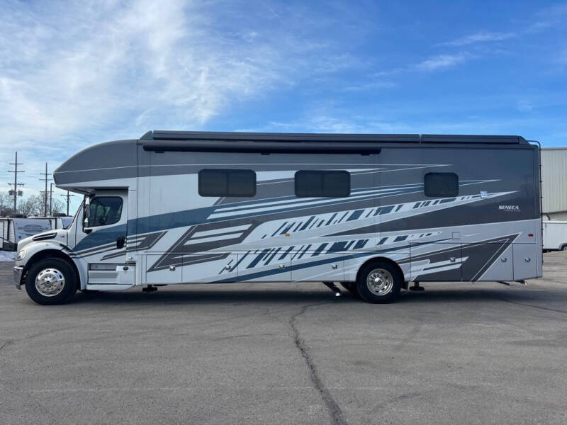 2025 Freightliner S2RV Chassis