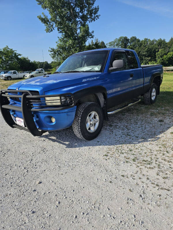 WESTSIDE GARAGE LLC Car Dealer in Keokuk, IA