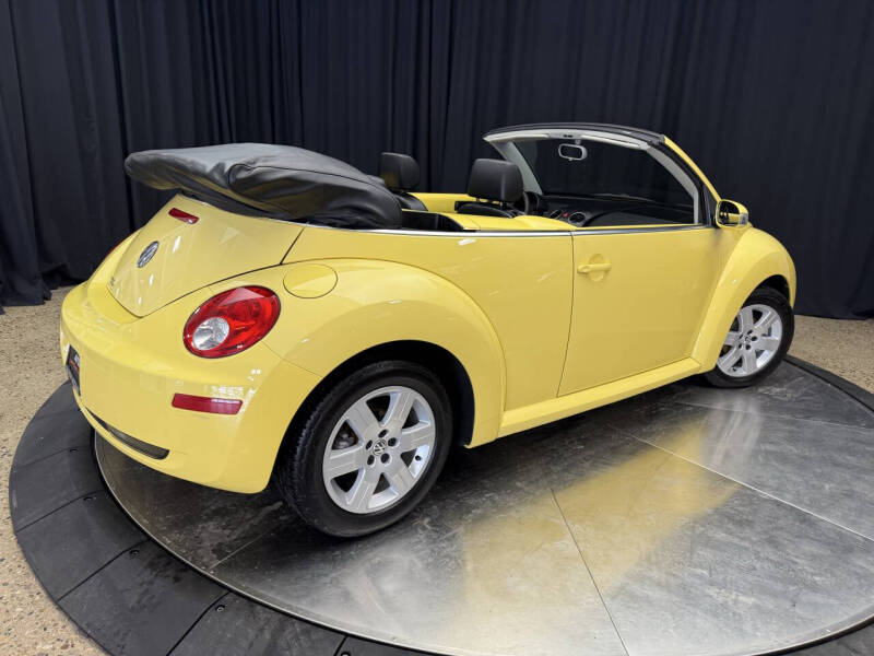 2007 Volkswagen New Beetle Convertible 2.5