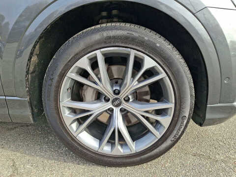 2021 Audi Q8 quattro Premium Plus 55 TFSI