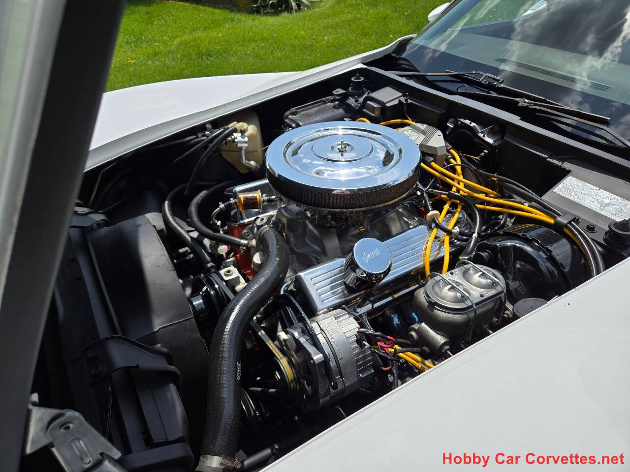 1976 Chevrolet Corvette 14