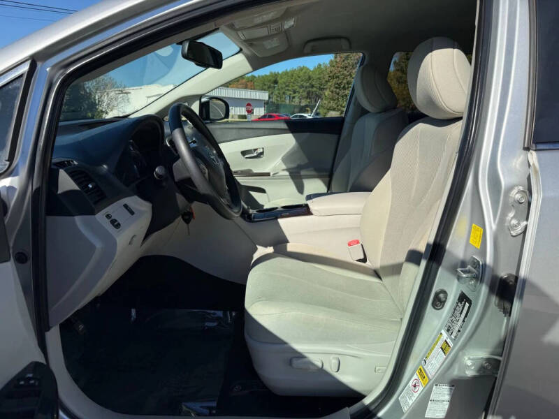 2011 Toyota Venza AWD 4cyl