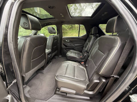 2022 Chevrolet Traverse Premier