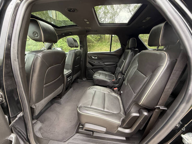 2022 Chevrolet Traverse Premier