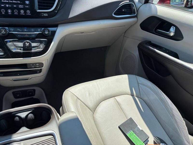 2020 Chrysler Pacifica Touring L Plus