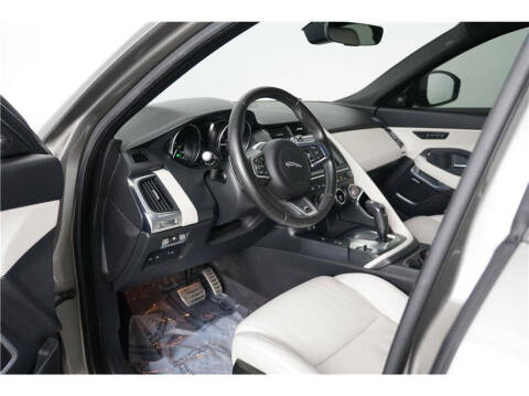 2020 Jaguar E-PACE P300 R-Dynamic S