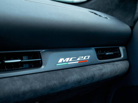 2023 Maserati MC20 Cielo