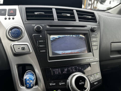 2012 Toyota Prius v Three