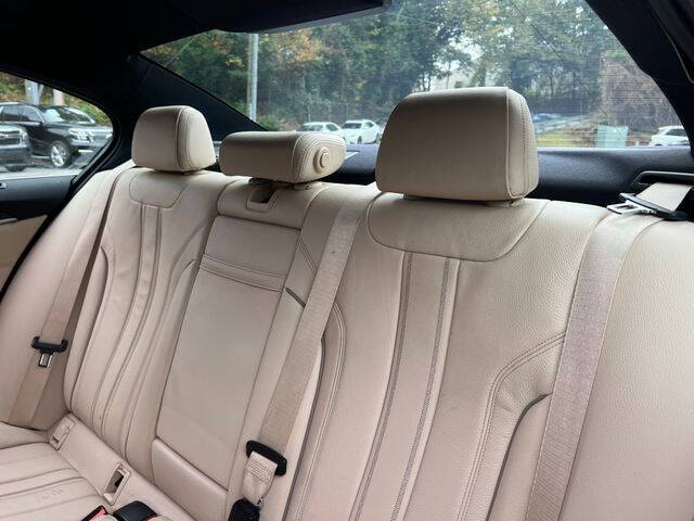 2020 BMW 5 Series 530i