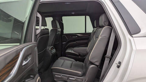 2023 Cadillac Escalade Premium Luxury