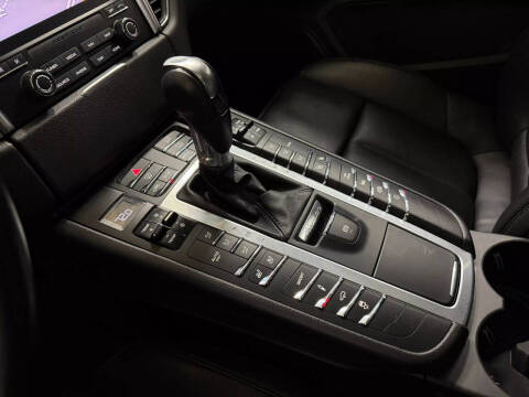 2017 Porsche Macan GTS