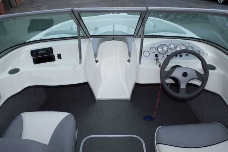 2011 Bayliner 175 BR