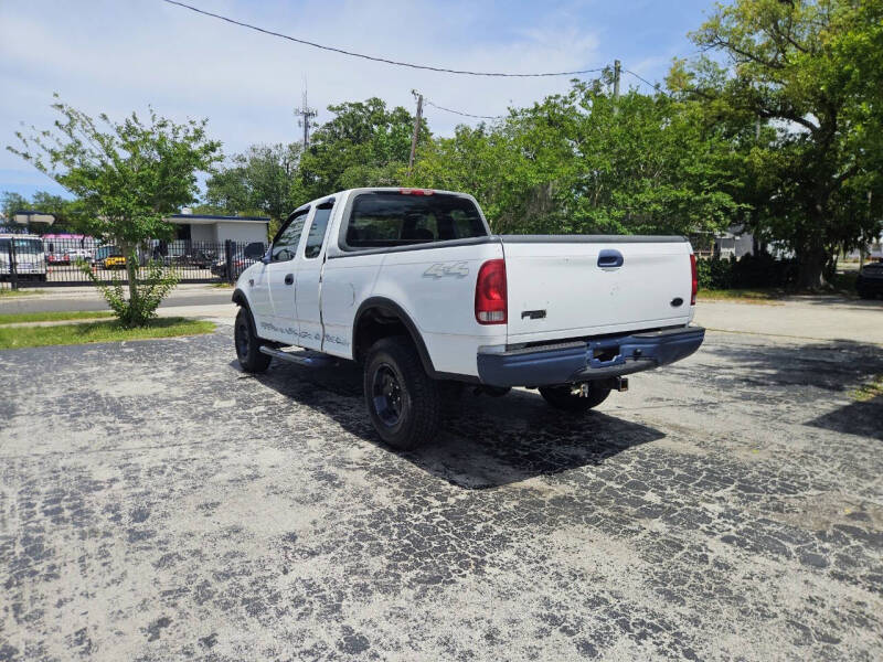 2000 Ford F-150 XLT
