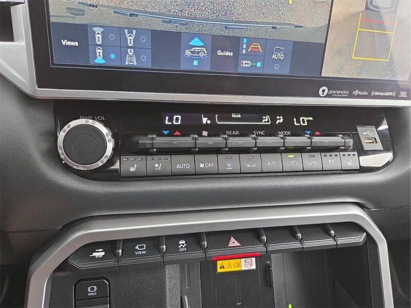 2023 Toyota Sequoia SR5