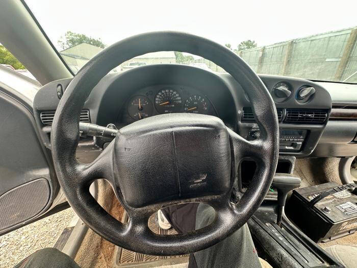 1995 Chevrolet Monte Carlo LS