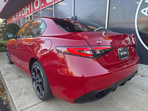 2025 Alfa Romeo Giulia