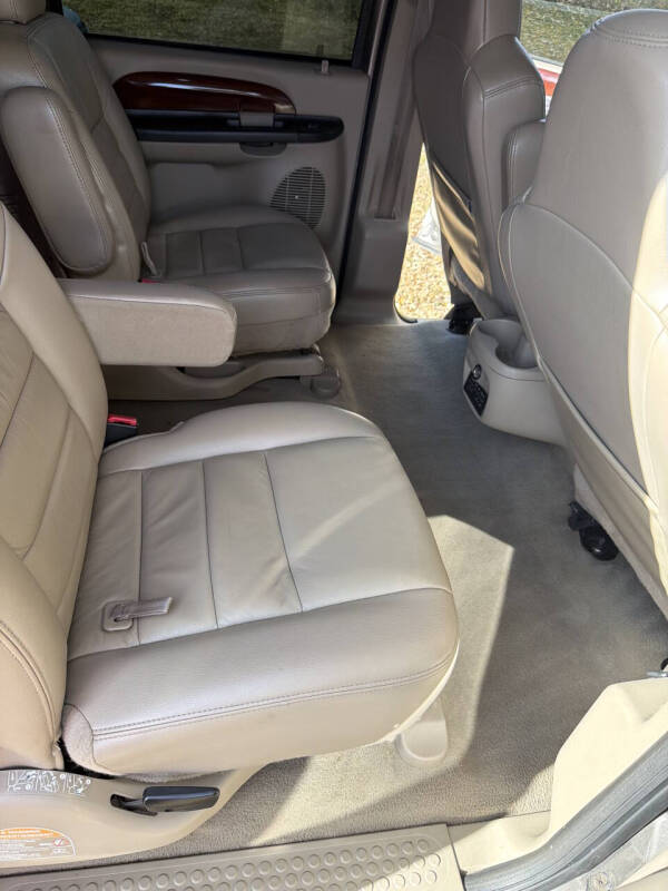 2005 Ford Excursion Limited