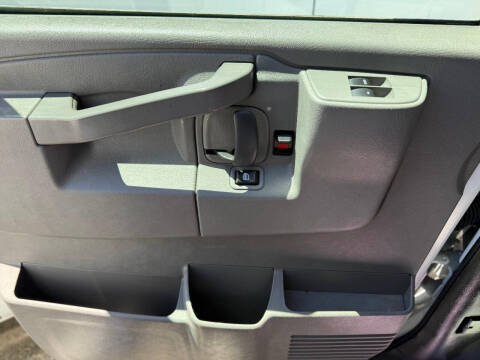 2019 Chevrolet Express 2500