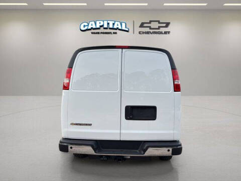 2025 Chevrolet Express 2500