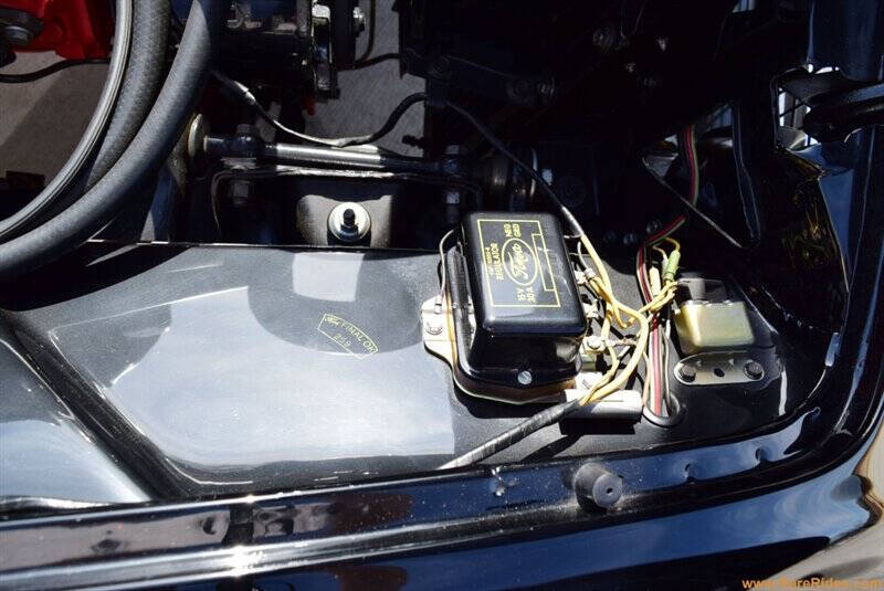 1957 Ford Thunderbird