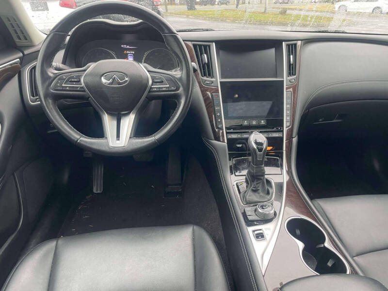 2019 Infiniti Q50 3.0T Luxe